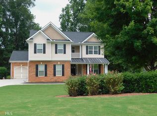 931 Vinings Dr, Winder, GA 30680
