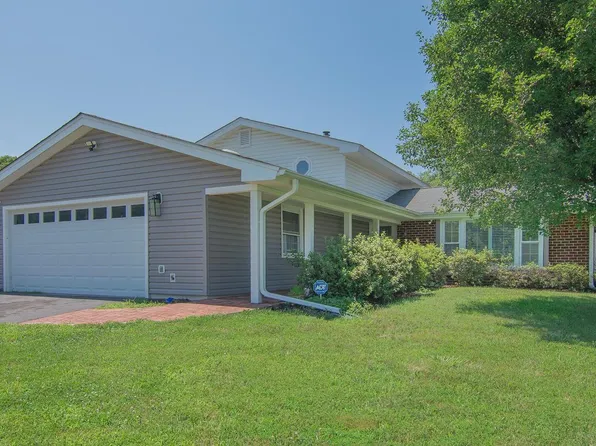 2430 Pinefield Rd, Waldorf, MD 20601