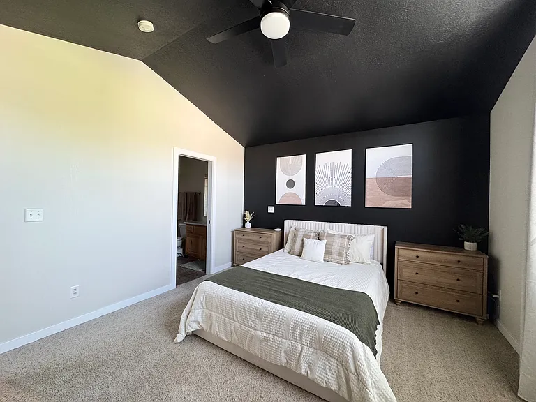 2055 Evans Cove Loop — Photo 16