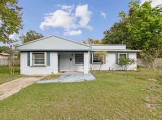 304 S 15th St, Fernandina Beach, FL 32034