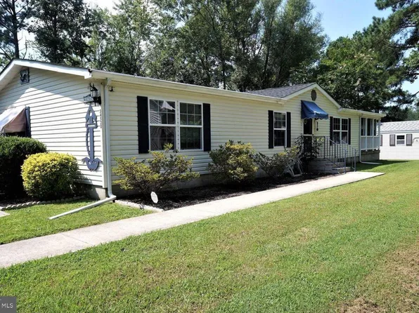 34520 Virginia Dr, Frankford, DE 19945