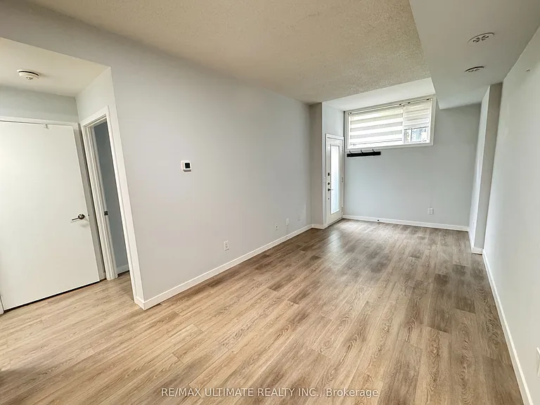 1135 Cooke Blvd #113 — Photo 3
