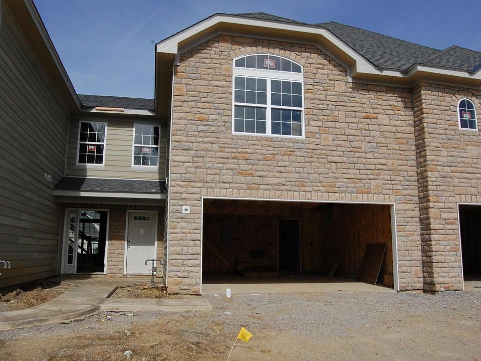 1st image of 125 Lakes At Cheshire Dr
