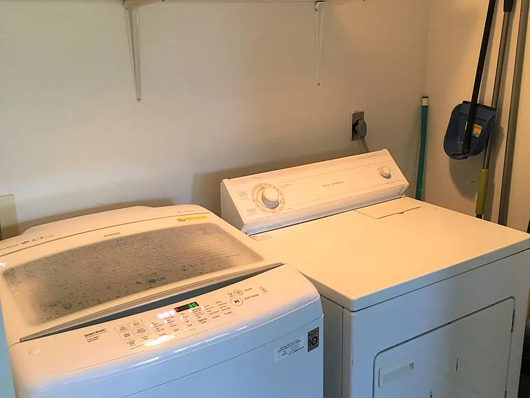 916 Forest Hylands Rd #SHORT TERM-FURNISHED — Photo 29