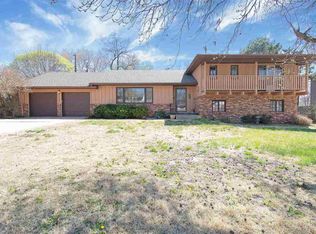 7009 E 10th St N, Wichita, KS 67206