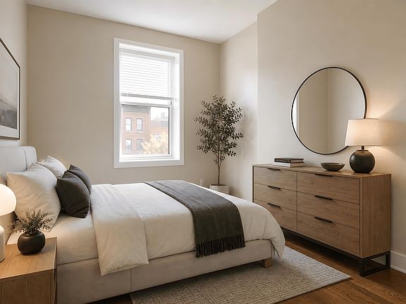 4th image of 824 Washington St #4