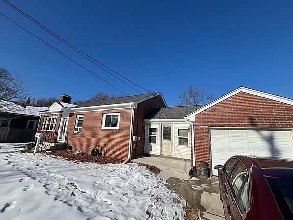 2nd image of 844 McKinstry Ave