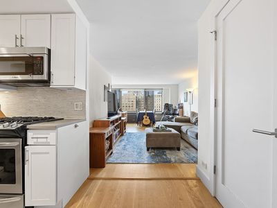 372 Central Park W APT 16F, New York, NY, 10025