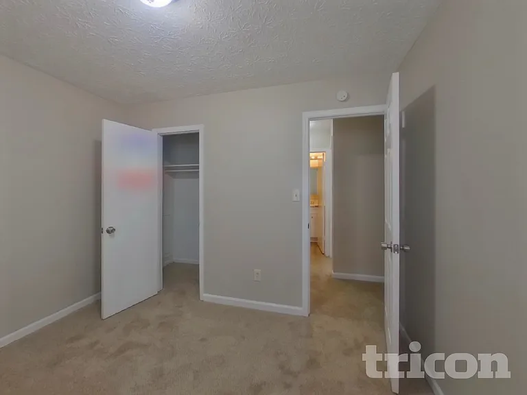 20 Summerfield Ct — Photo 13