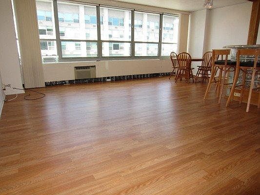 1st image of 3550 N Lake Shore Dr Floor 27