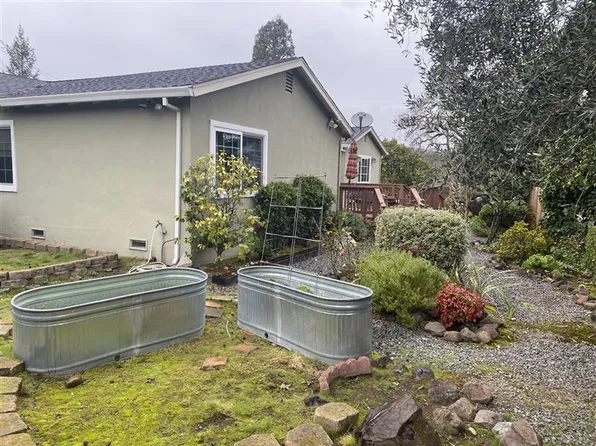 (undisclosed Address), Novato, CA 94949