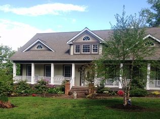 85 Foxey Ln, Buena Vista, VA 24416