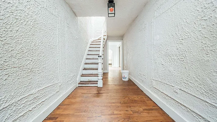 Rented by Nooklyn NYC LLC | media 40