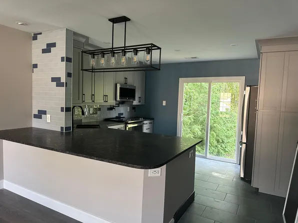 1677 Bluebird Dr APT B, Morrisville, PA 19067