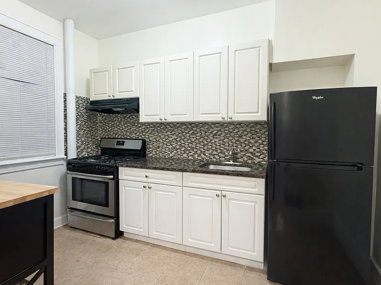 32-70 30th St #1FRO — Photo 2