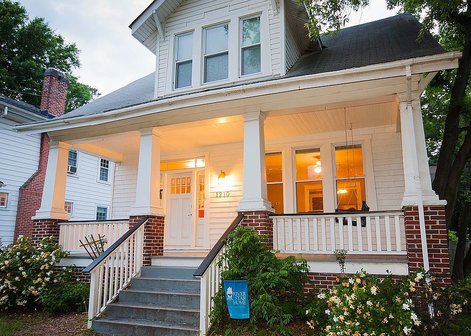 Sidewalk view