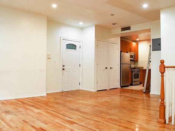 2nd image of 1773 E 14th St #A