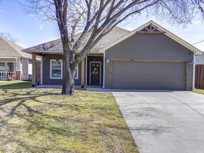 1006 Yale St, River Oaks, TX, 76114