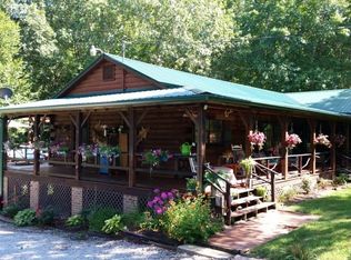 39 Country Hills Dr, Jackson, TN 38301