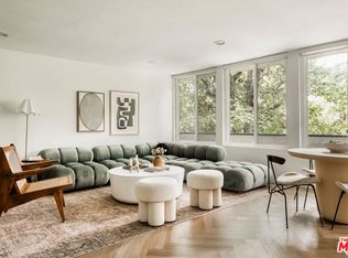 10800 Holman Ave APT 201, Los Angeles, CA 90024