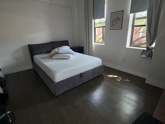 4th image of 63 Irving St #303C