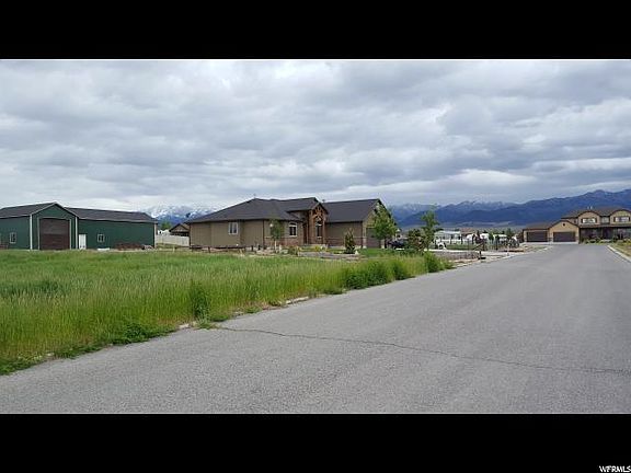 4th image of 198 Mountain Meadow Dr