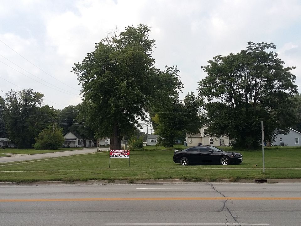 2nd image of 2201 S Grand Ave E