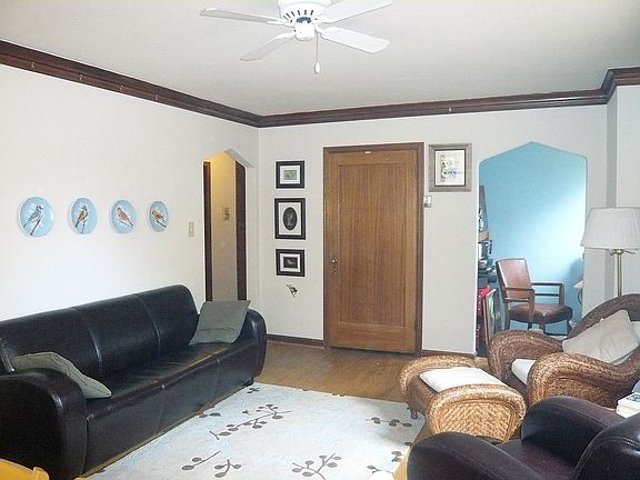 Living Room (to hall, walk-in closet, and study nook)