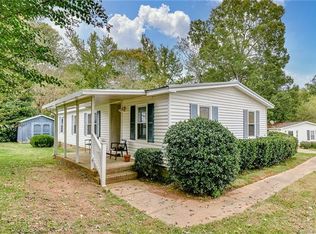 8110 Scottview Dr, Charlotte, NC 28214