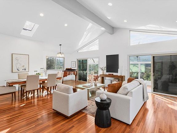 5th image of 2203 Quail Hollow Rd