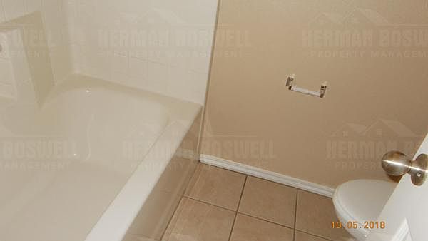 1st image of 808 Lost Forest Dr