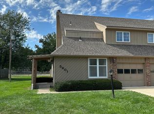 5601 SW Foxcroft North Cir UNIT 1, Topeka, KS 66614