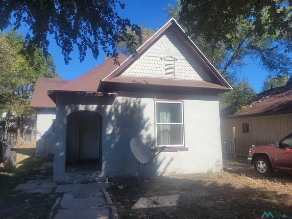 312 Vermejo St, Raton, NM 87740