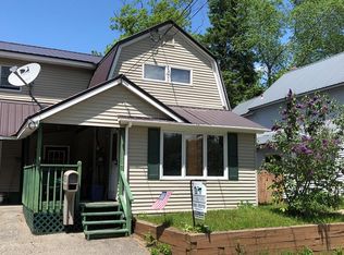 93 Forest Hill Ave, Saranac Lake, NY 12983