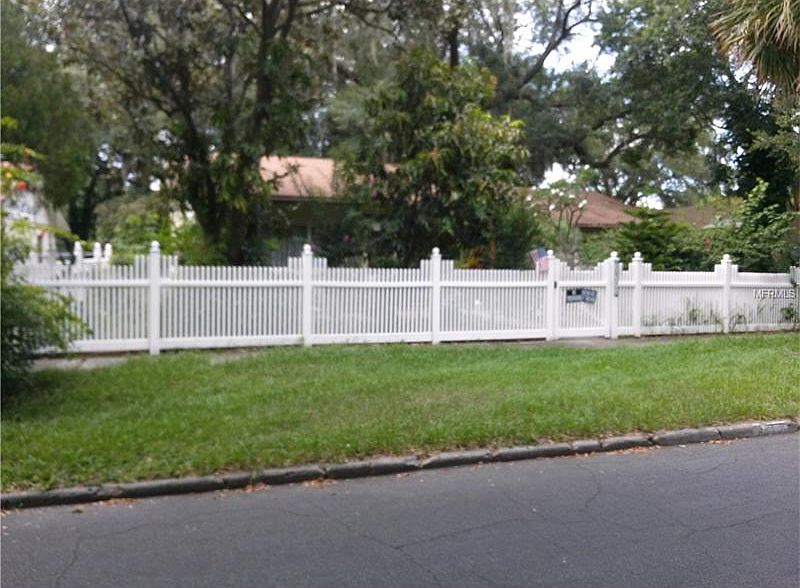 2nd image of 1512 E Elm Rd