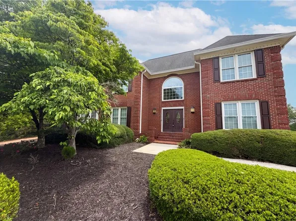 4342 Trotters Way Dr, Snellville, GA 30039
