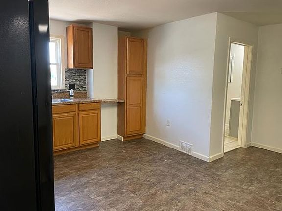 2nd image of 15193 S Dixie Hwy #4