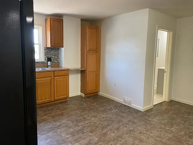 15193 S Dixie Hwy #4 — Photo 2