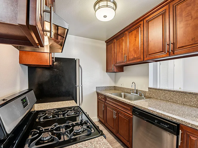 6317 Monterey Rd — Photo 24