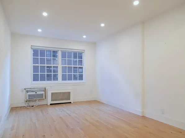 39a Gramercy Park North image 1 of 5