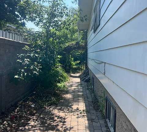 2nd image of 39 Nolan St