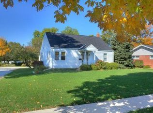 1017 N Melvin St, Gibson City, IL 60936