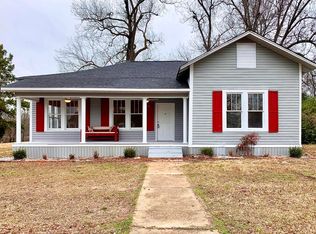 210 W Hamilton St, Houston, MS 38851