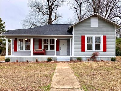 210 W Hamilton St, Houston, MS, 38851
