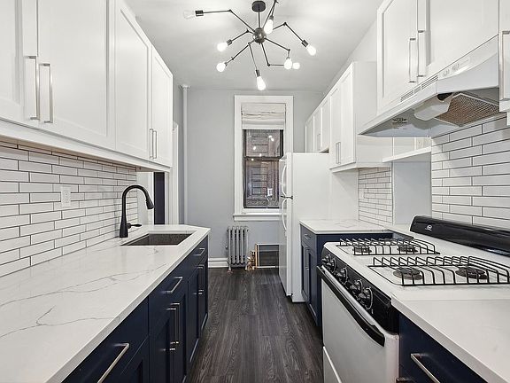 5th image of 37-20 81st St APT 2K