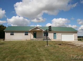 15170 S Pittsford Rd, Waldron, MI 49288