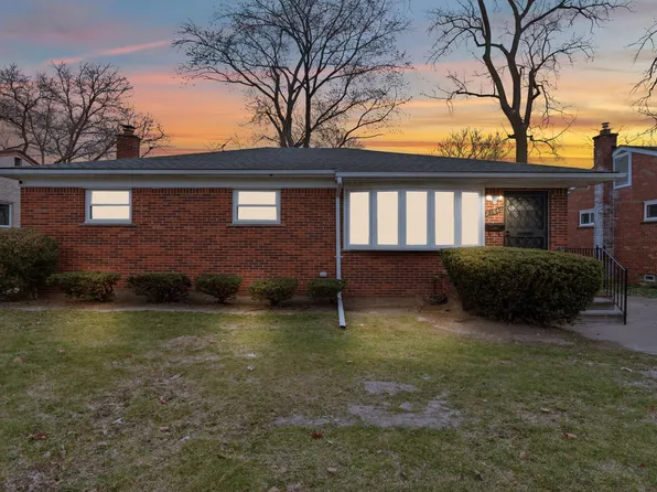 21840 Kenosha St, Oak Park, MI 48237