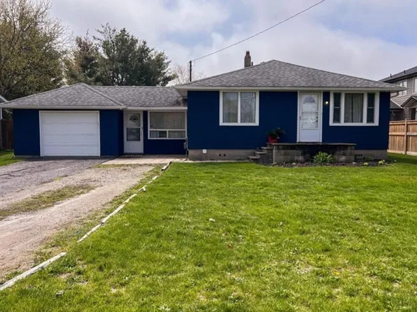 1585 County Road 22, Lakeshore, ON N0R 1A0