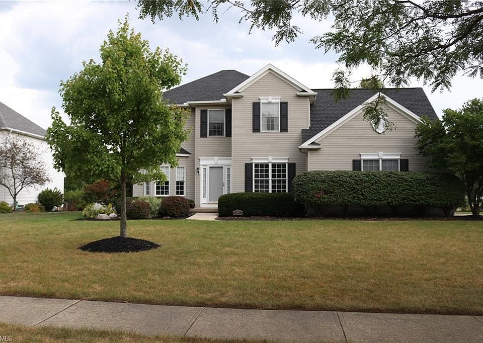 1st image of 3293 Waterford Way