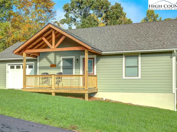 166 Ava Way #97, Boone, NC 28607